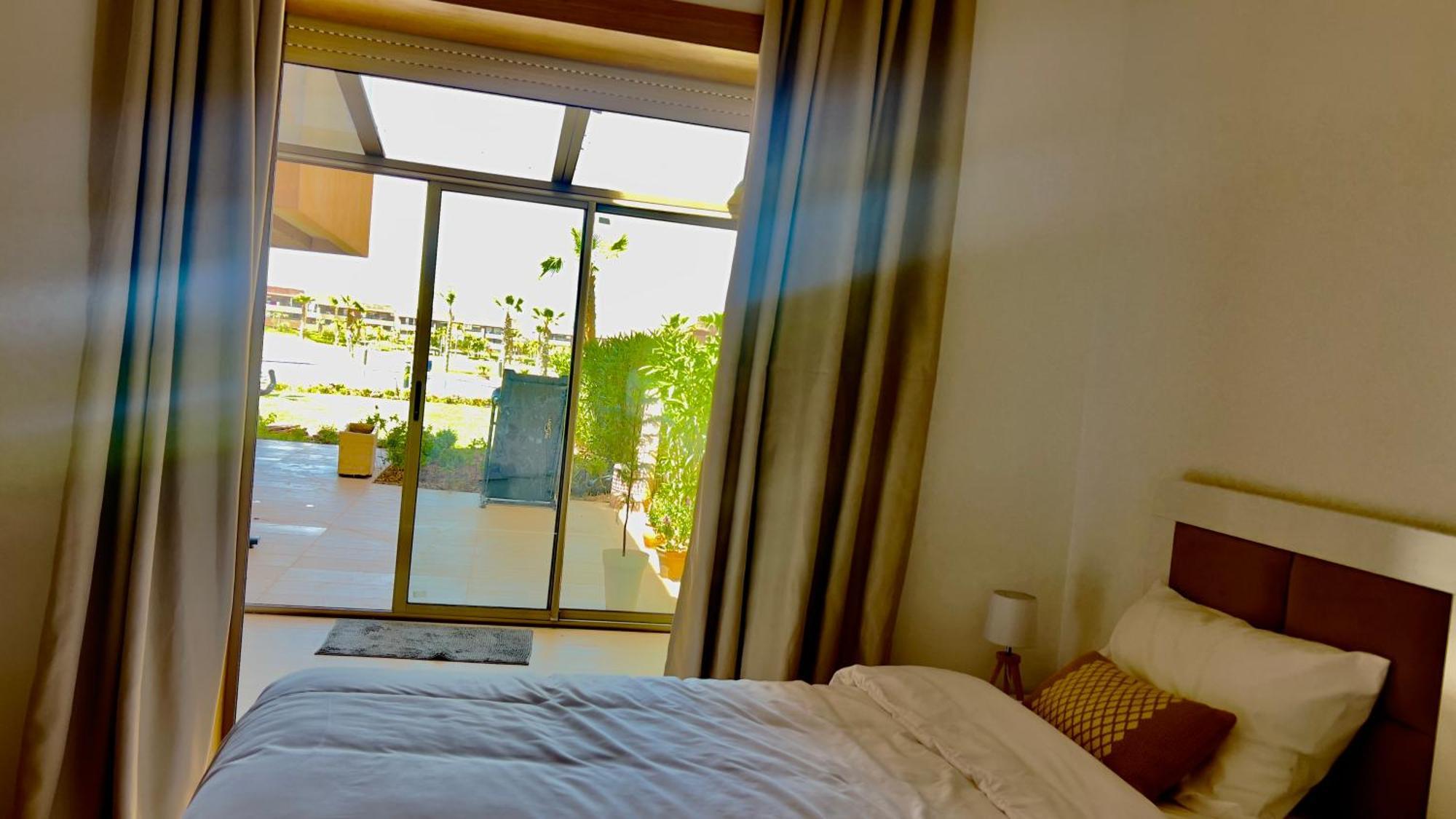 Appartement De Luxe Avec Jardin Vue Sur La Piscine Golf Securise 24H Sur 24 A 5 Minutes De L Aeroport Marrakesh Eksteriør bilde
