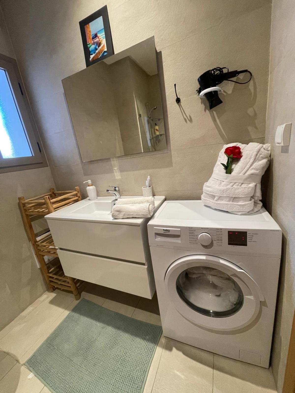 Appartement De Luxe Avec Jardin Vue Sur La Piscine Golf Securise 24H Sur 24 A 5 Minutes De L Aeroport Marrakesh Eksteriør bilde